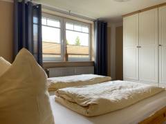 Naturcamp_Ferienwohnung_4Pers_Links_Schlafzimmer